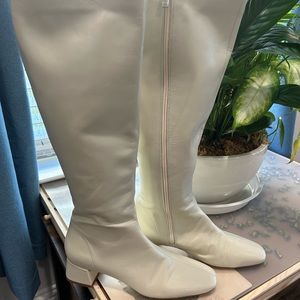 Zara tall leather boots size 39. Leather block heels.